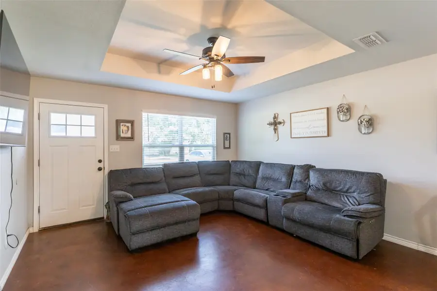 202 Greenmeadow Lane, Clyde, TX 79510 - #3