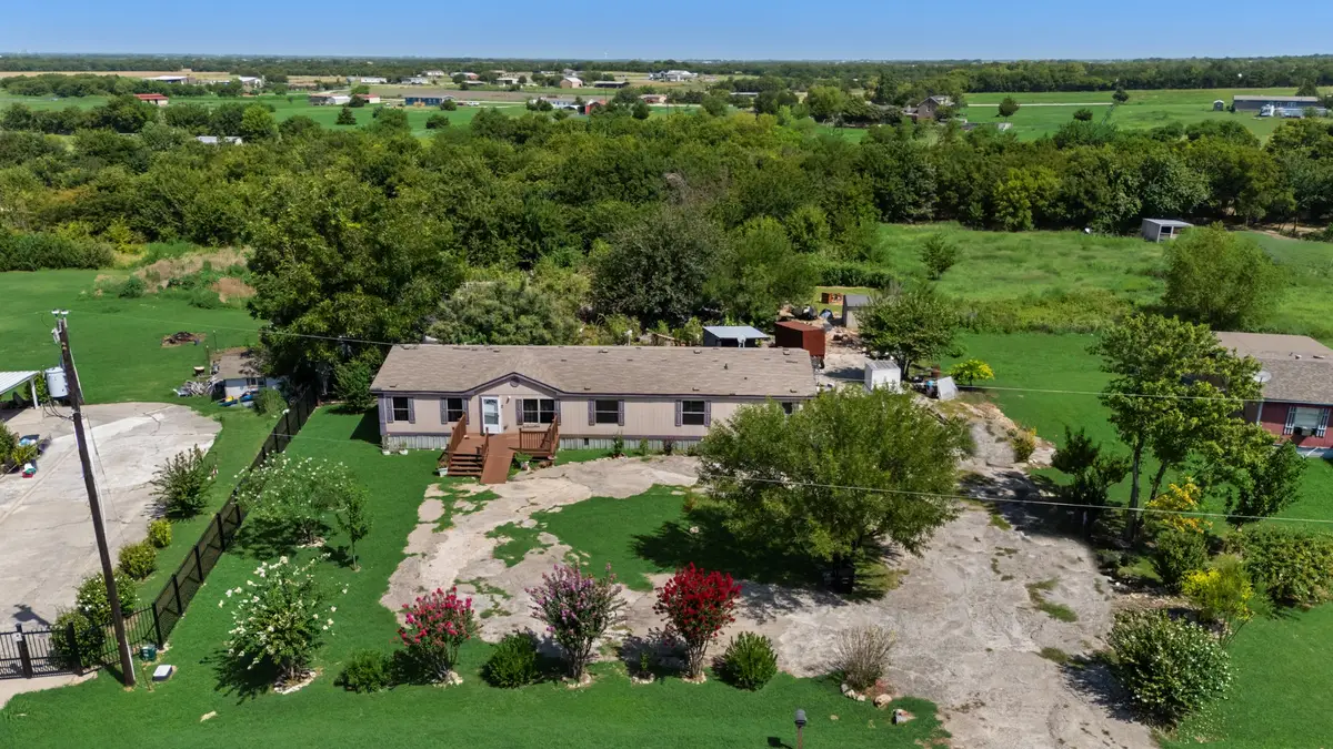 18837 Mona Drive, Nevada, TX 75173 - #1