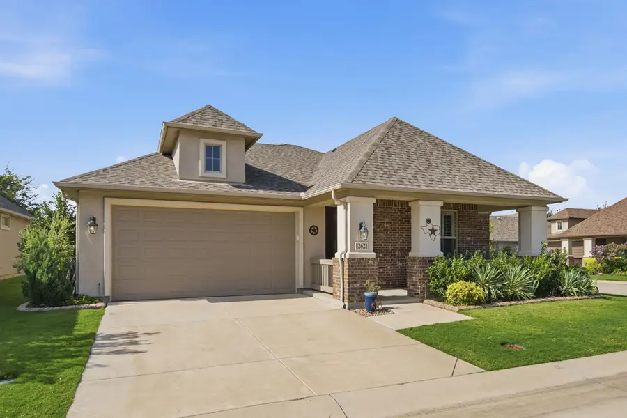 12621 Gritstone Drive, Denton, TX 76207 - #2