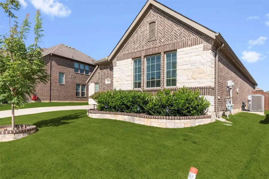 1215 Alderwood Drive, Justin, TX 76247 - #3