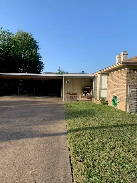1001 Poplar Street, Benbrook, TX 76126 - #2