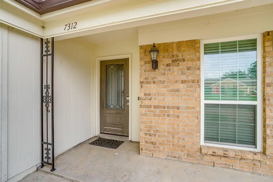 7312 Strawberry Way, Fort Worth, TX 76137 - #3