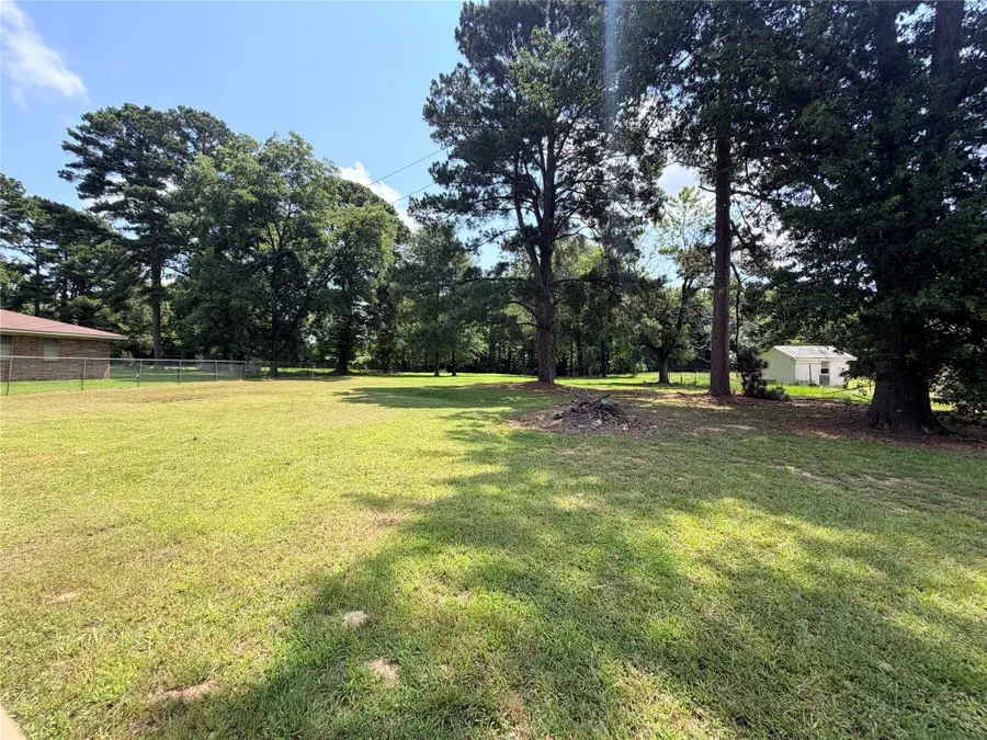 318 Elm Street, Springhill, LA 71075 - #2