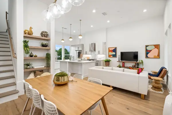 4208 Live Oak Street #105, Dallas, TX 75204