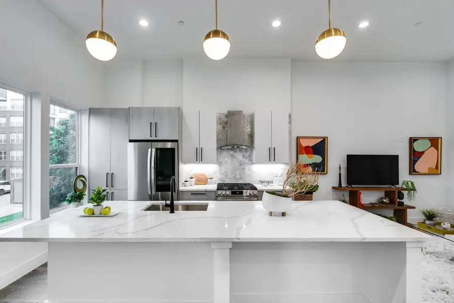 4208 Live Oak Street #105, Dallas, TX 75204 - #3