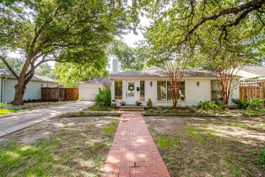 6305 Locke Avenue, Fort Worth, TX 76116 - #3