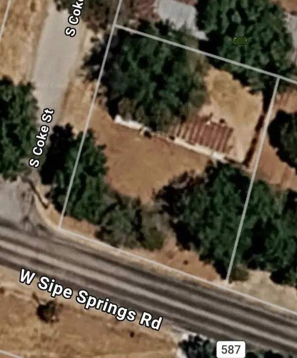 533 W Sipe Springs Road, De Leon, TX 76444