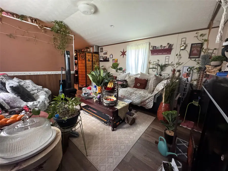 612 W Broadway, Jefferson, TX 75653 - #2