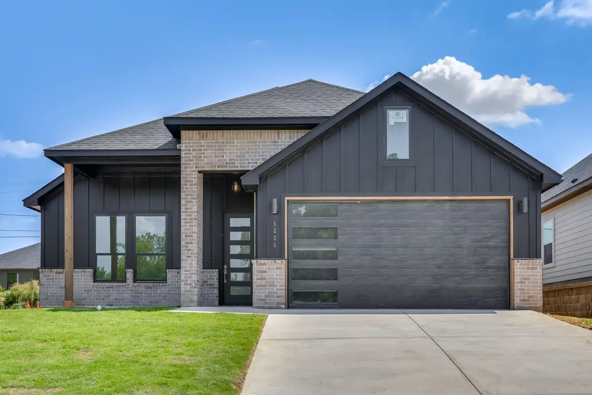 5225 Humbert Avenue, Fort Worth, TX 76107 - #1