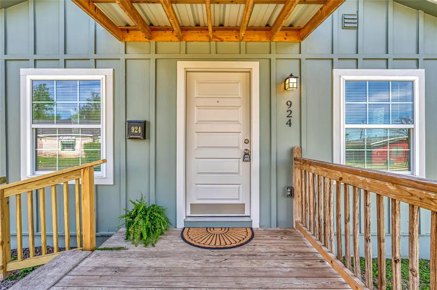 924 Gurley Lane, Waco, TX 76706 - #2
