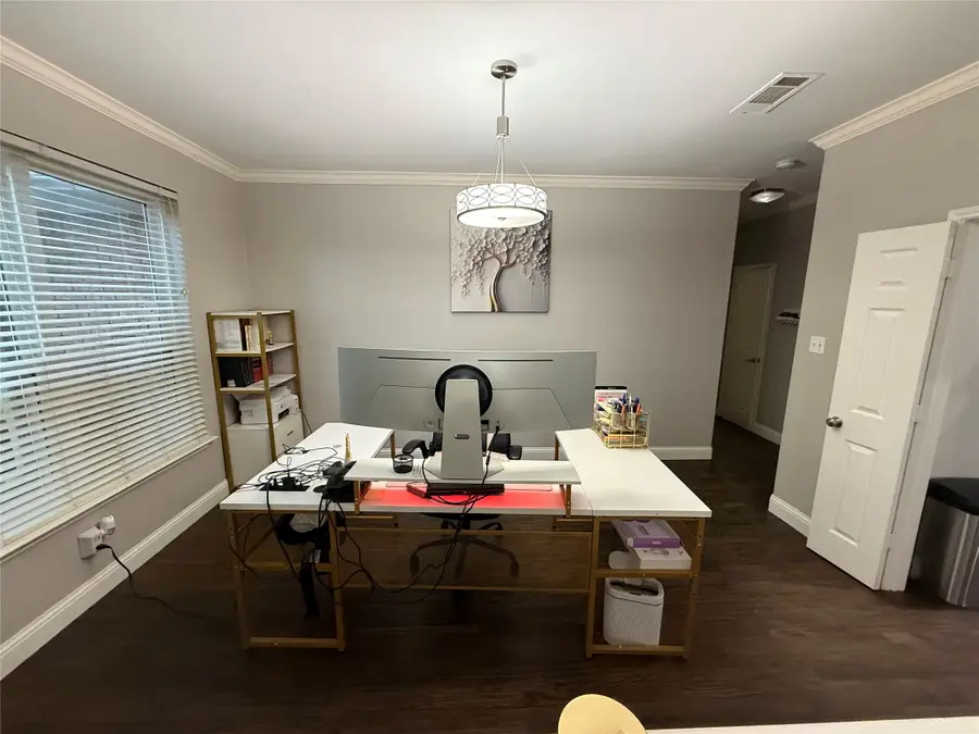 901 Tennison Drive, Euless, TX 76039 - #2