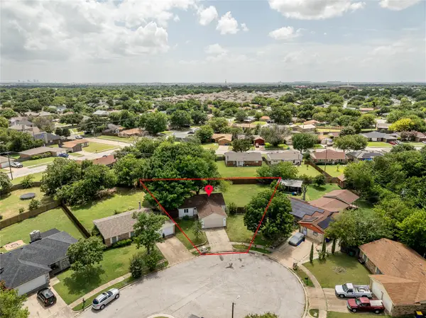 6400 Patino Court, Watauga, TX 76148