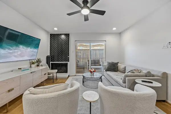 4323 Brown Street #237, Dallas, TX 75219