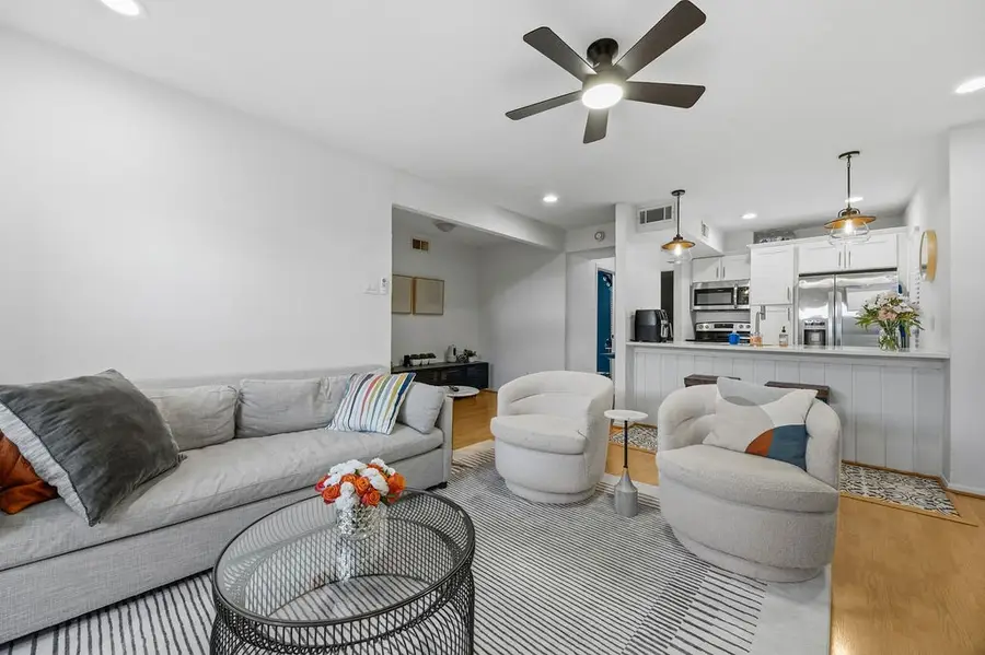 4323 Brown Street #237, Dallas, TX 75219 - #3