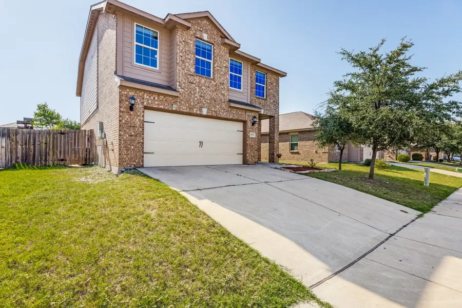 6144 Nathan Creek Drive, Fort Worth, TX 76179 - #2