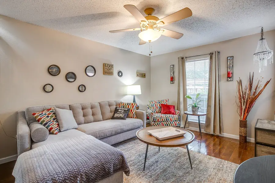 1430 Meadowood Village Drive, Fort Worth, TX 76120 - #3