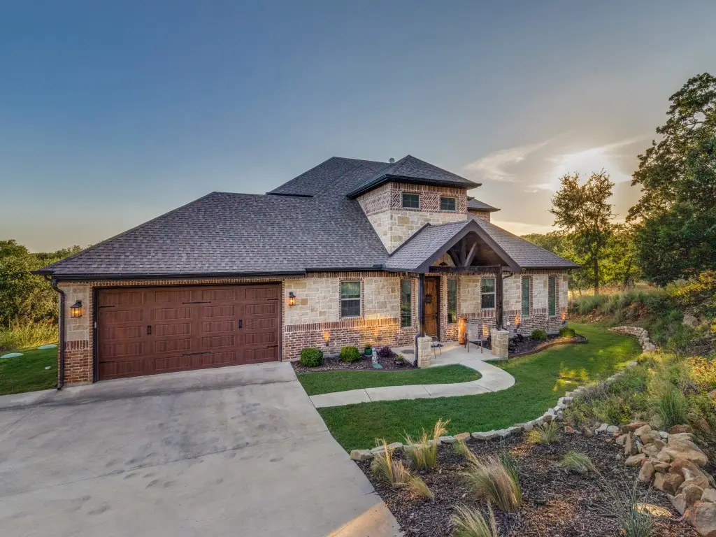 165 Cote D Azur Drive, Chico, TX 76431 - #1