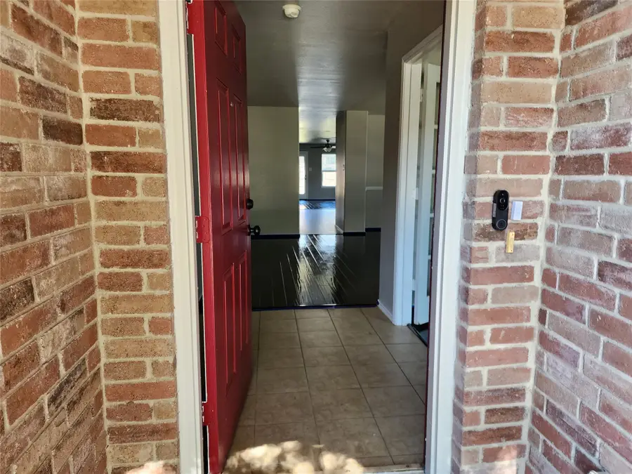 700 Swan Drive, Aubrey, TX 76227 - #2