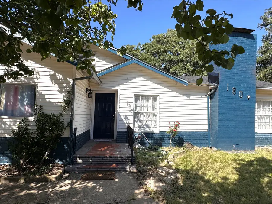 1809 12th Street, Brownwood, TX 76801 - #3