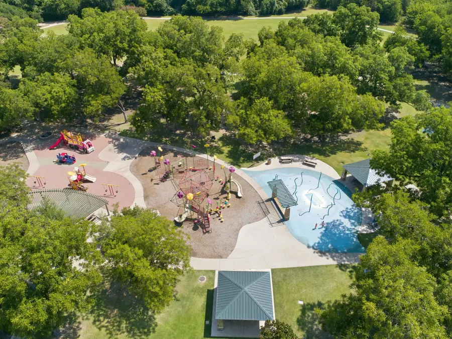 2940 S Creekwood Drive, Grapevine, TX 76051 - #3