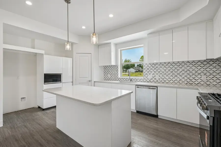 3769 Wenatche Drive, Dallas, TX 75233 - #3