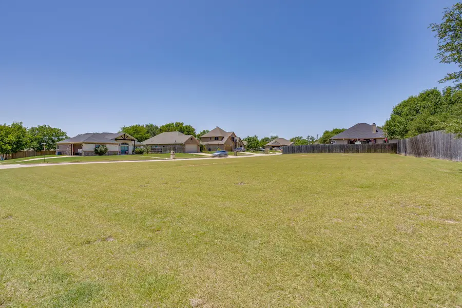703 Carmen Ana Avenue, Grandview, TX 76050 - #3