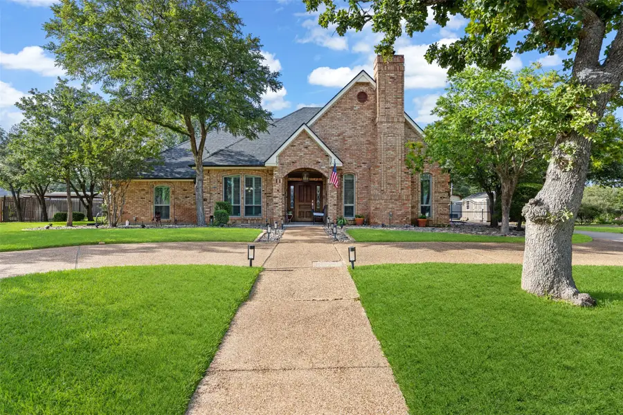 809 Shady Creek Drive, Kennedale, TX 76060 - #3