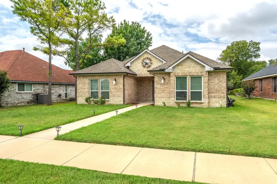 339 S Stewart Avenue, Lancaster, TX 75146 - #2