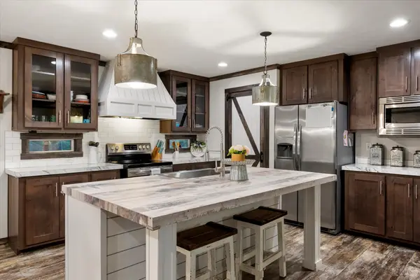 281 S State Highway 75 S, Fairfield, TX 75840