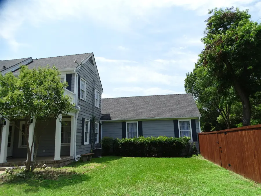 408 W Tyler Street, Ennis, TX 75119 - #3