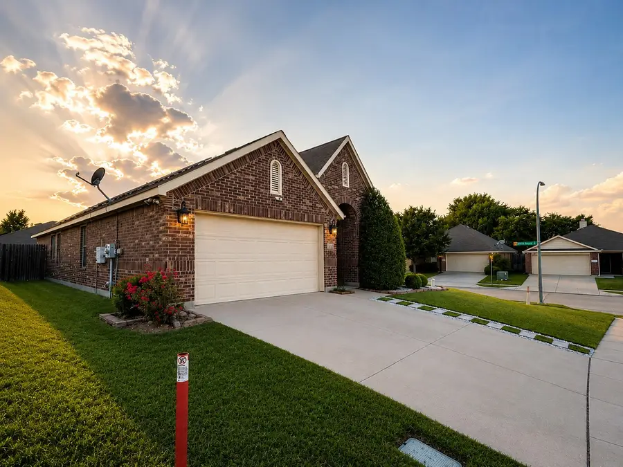 6333 Chalk Hollow Drive, Fort Worth, TX 76179 - #2