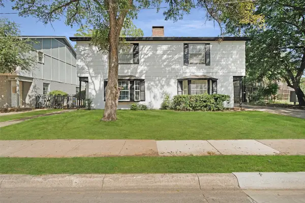 2904 S Fielder Road, Arlington, TX 76015