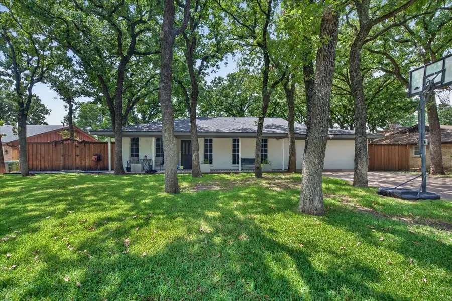 1317 W Redbud Drive, Hurst, TX 76053 - #2