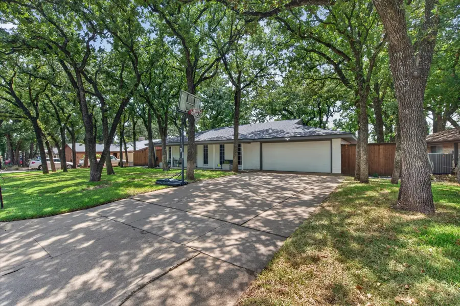 1317 W Redbud Drive, Hurst, TX 76053 - #3