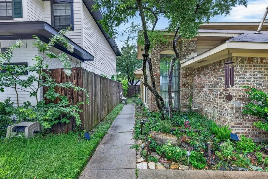521 Blanco Drive, Mesquite, TX 75150 - #2