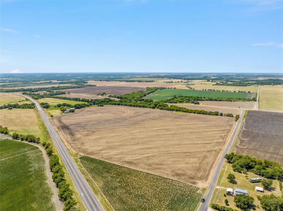 TBD +/- 12 Acres T M West Parkway, West, TX 76691 - #2