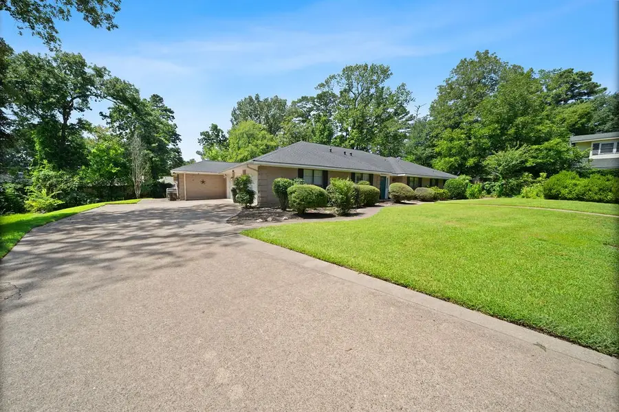 2829 Yorktown Drive, Tyler, TX 75701 - #2