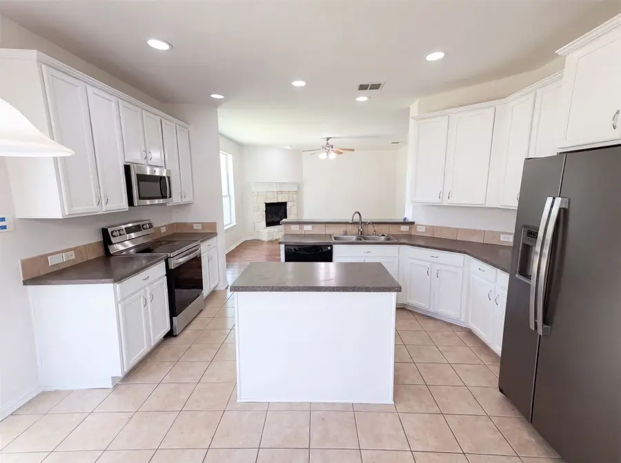 1421 Sparrow Drive, Little Elm, TX 75068 - #2