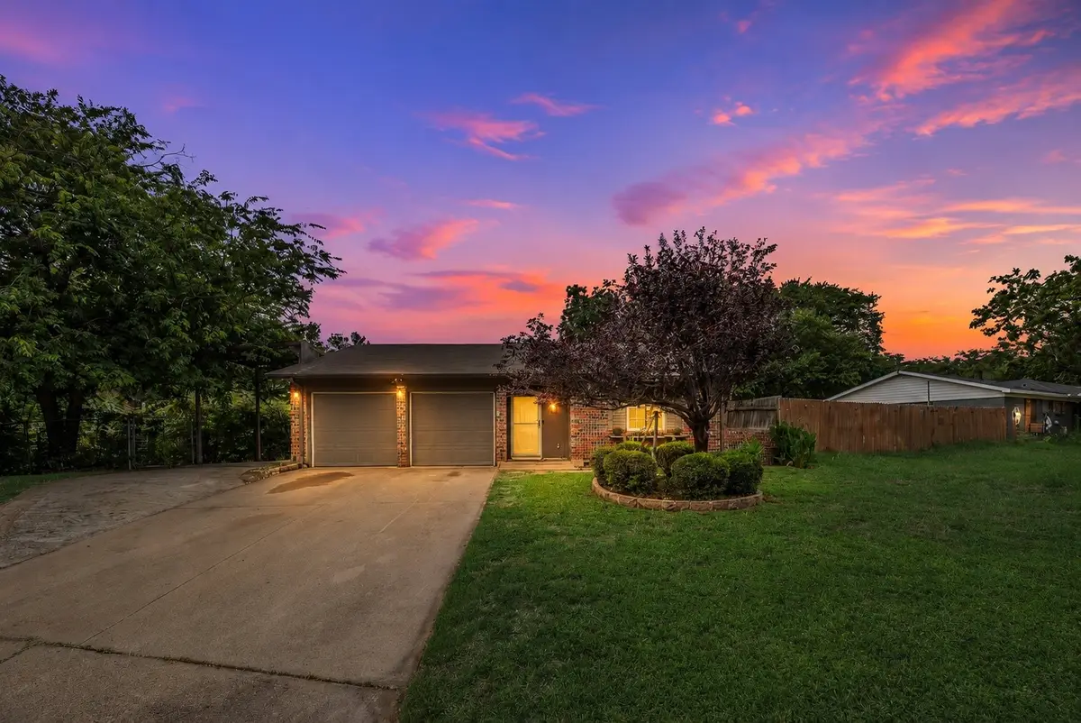 117 Myrtle Court, Hurst, TX 76053 - #1
