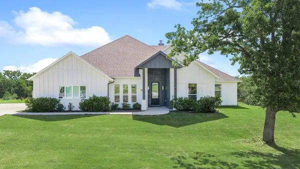 180 Lucky Ridge Lane, Boyd, TX 76023