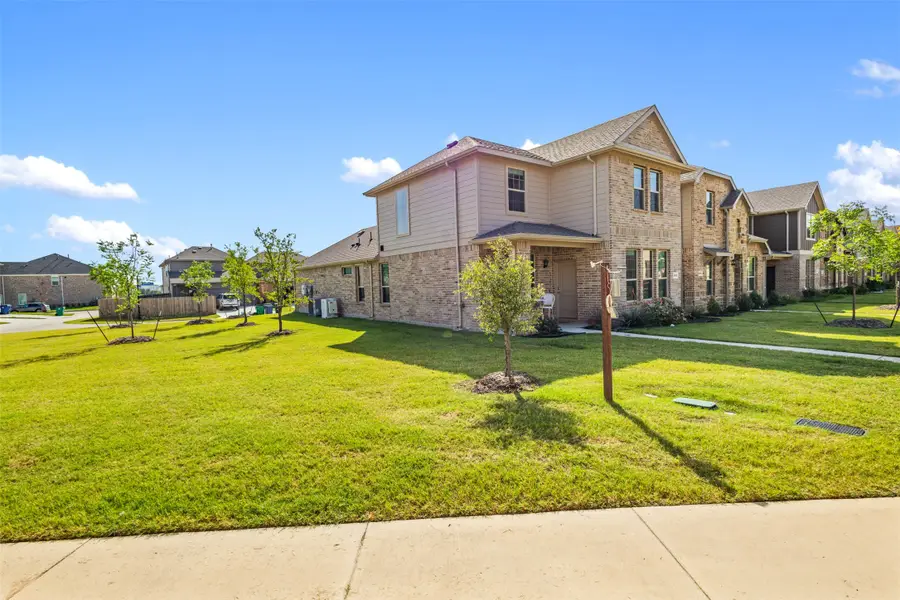 4812 Sparkling Pathway, Haltom City, TX 76117 - #2