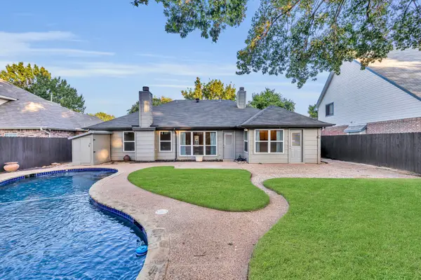 3354 Summerfield Drive, Grapevine, TX 76051
