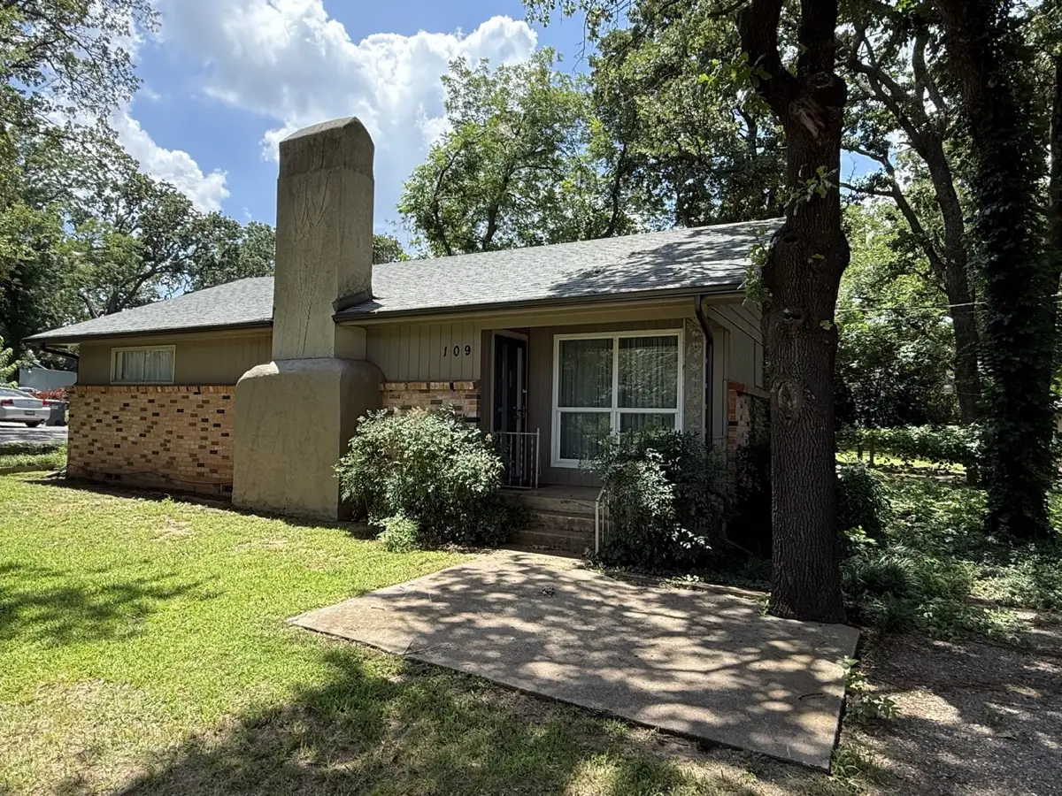109 Churchill Lane, Pottsboro, TX 75076 - #1