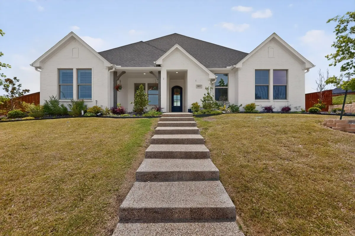 10813 Alta Sierra Drive, Benbrook, TX 76126 - #1