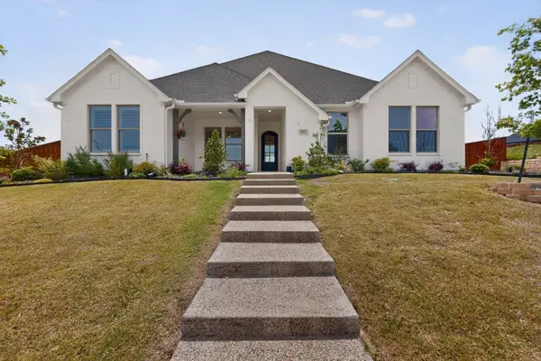 10813 Alta Sierra Drive, Benbrook, TX 76126