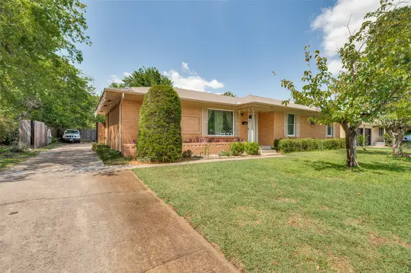 129 Aspen Street, Lancaster, TX 75134