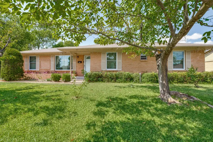 129 Aspen Street, Lancaster, TX 75134 - #3
