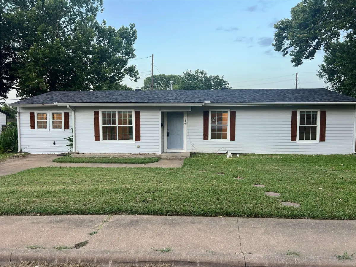140 Vandenburg Drive, Denison, TX 75020 - #1