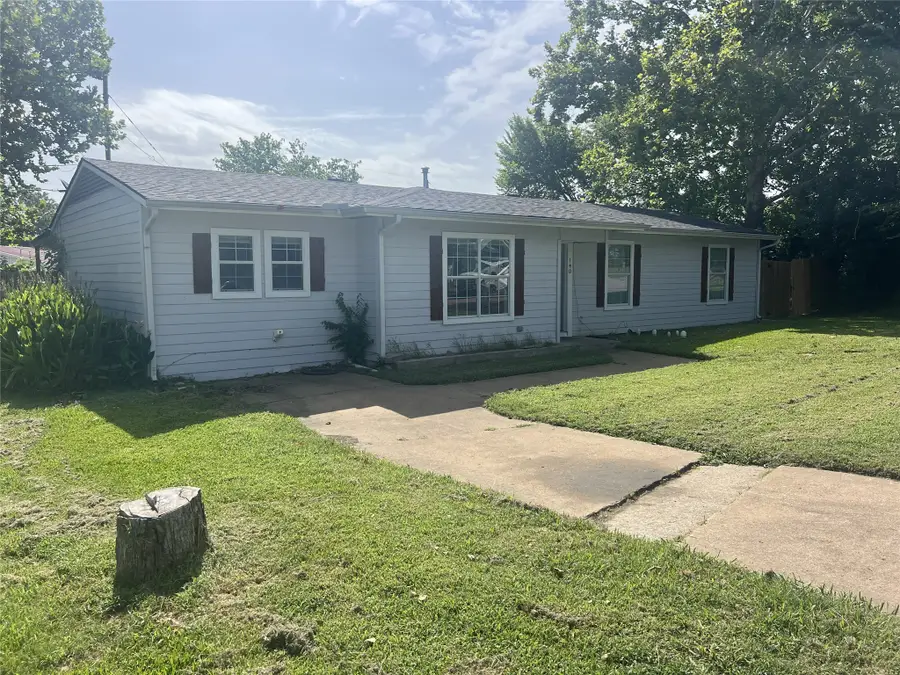 140 Vandenburg Drive, Denison, TX 75020 - #2