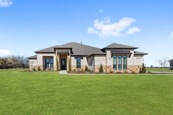 9316 Bluestem Lane, Dish, TX 76247
